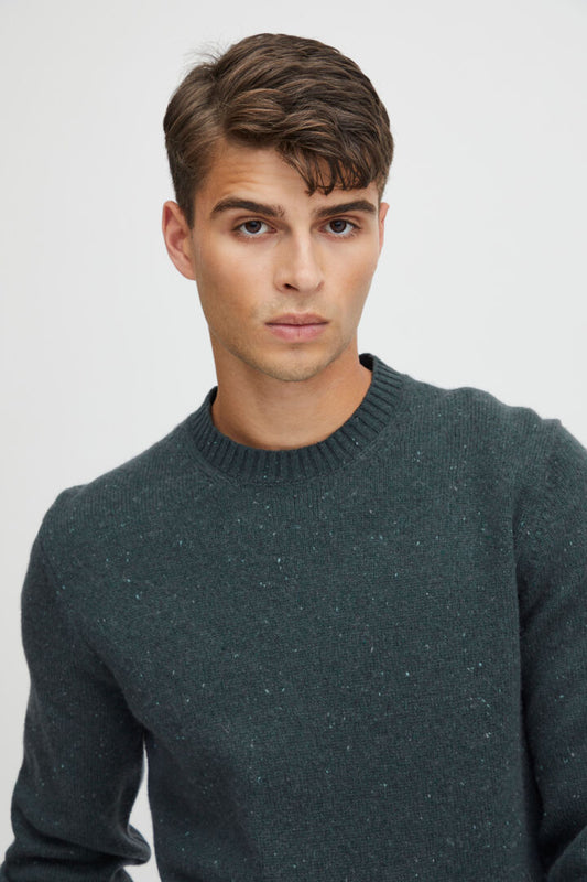 Soft Wool-rich Knitted Crew Jumper - Green Fleck
