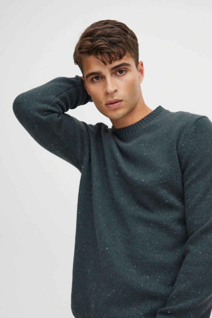 Soft Wool-rich Knitted Crew Jumper - Green Fleck