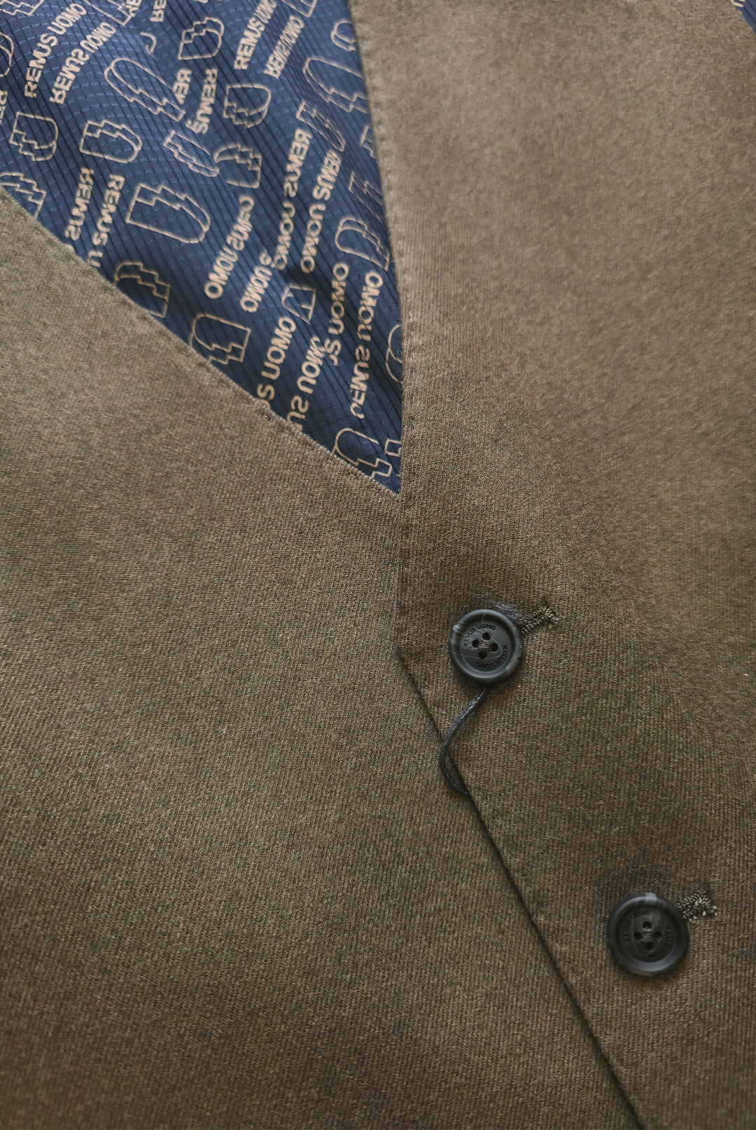 Soft Warm Handle Tapered Olive Suit - Waistcoat