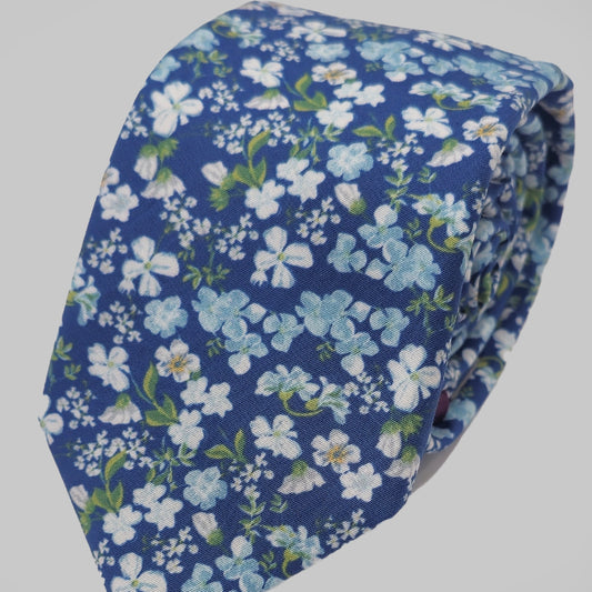 Wild Flower Tie and Hankie Set - Navy Sky