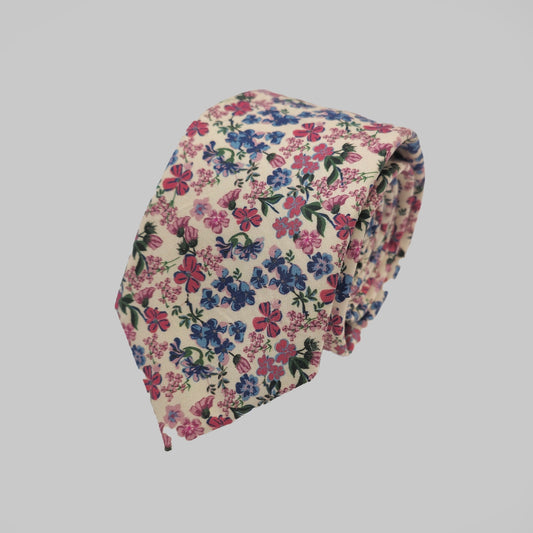 Wild Flower Tie and Hankie Set - Vintage White