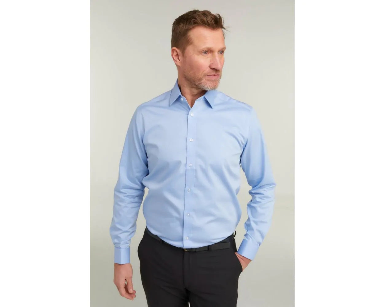 KING SIZE - Paradigm Non-Iron Pure Cotton Twill Shirt - Double Cuff - Light Blue