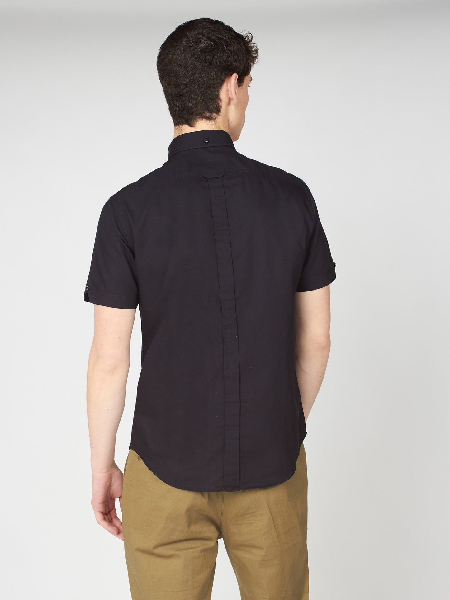 Signature Cotton Oxford Short Sleeve Shirt - Barely Black