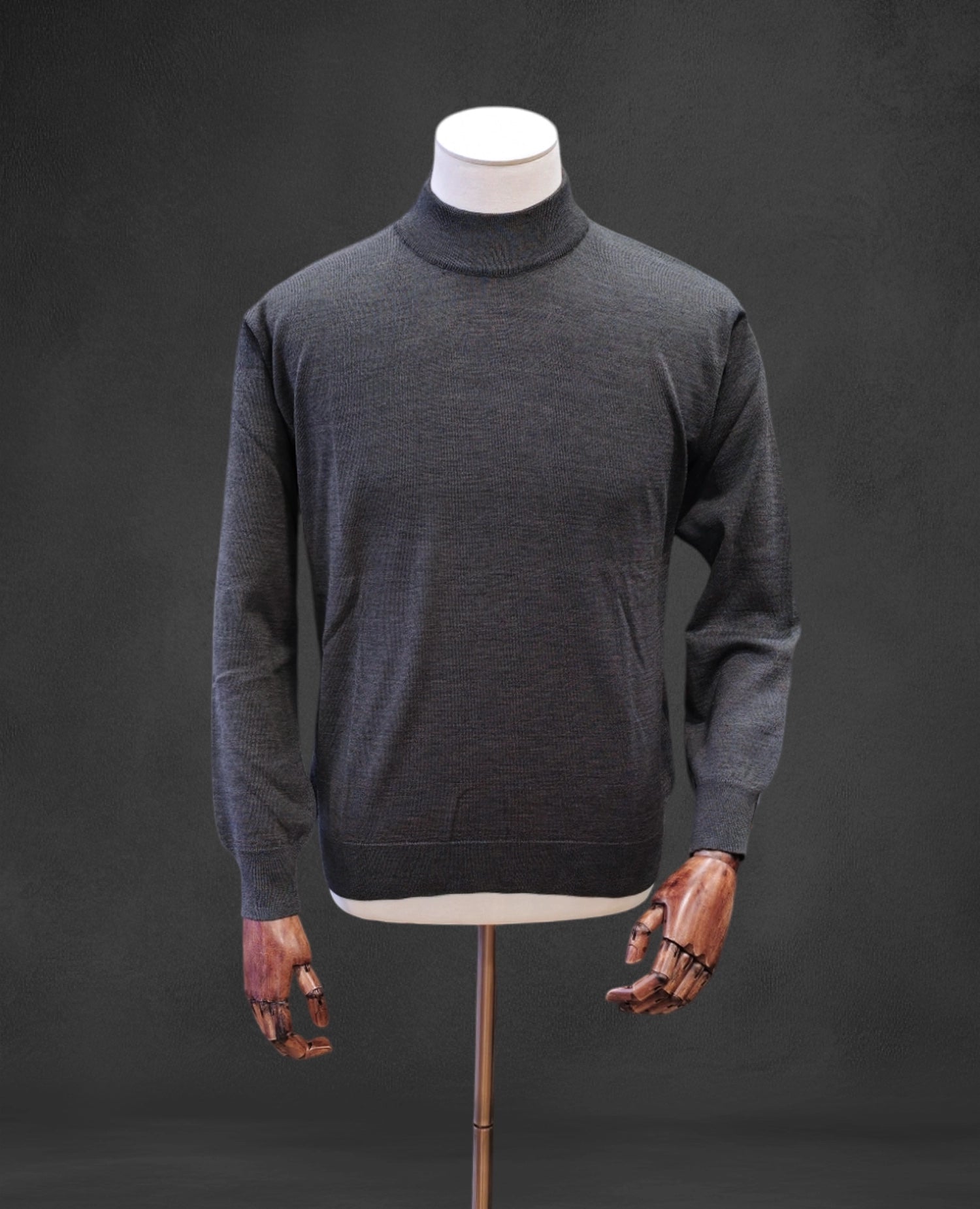 Italian Merino-Blend Turtle Neck Jumper - Charcoal