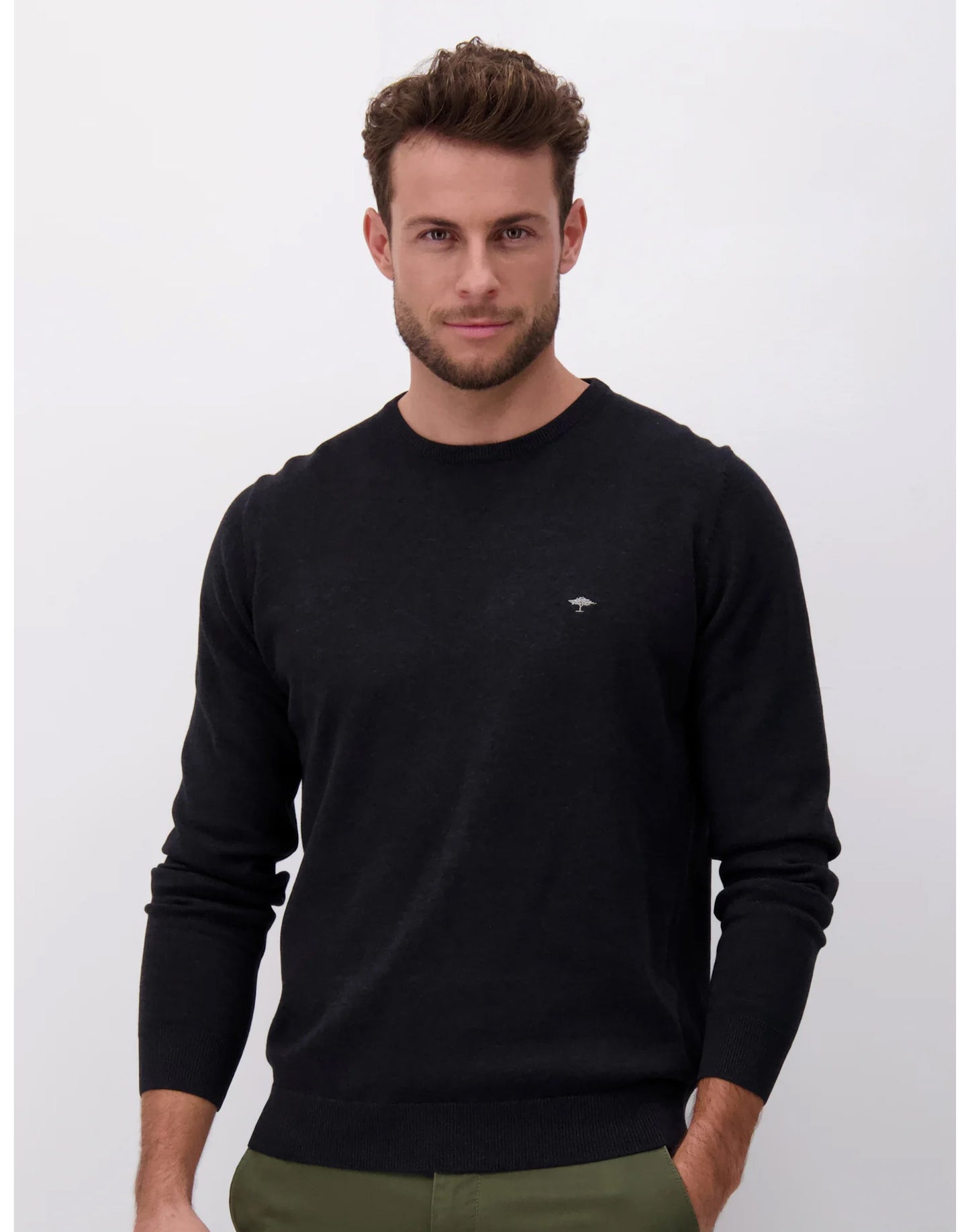 FINE KNIT SWEATER WITH O-NECK - Black
