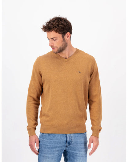 SOFT COTTON SWEATER WITH A V-NECK - Scarlet