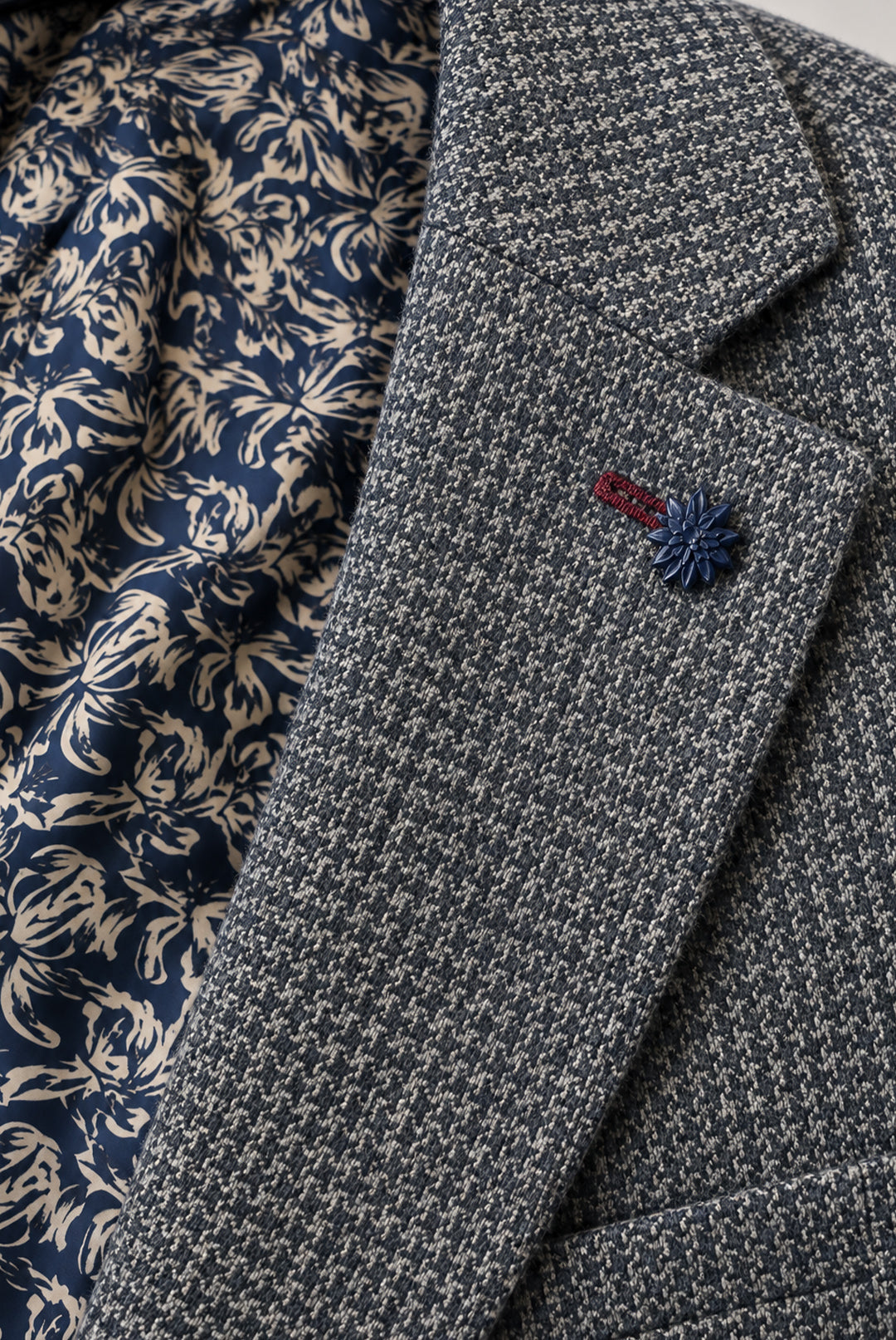 Dale Cotton Blend Textured Jacket – Grey Puppytooth
