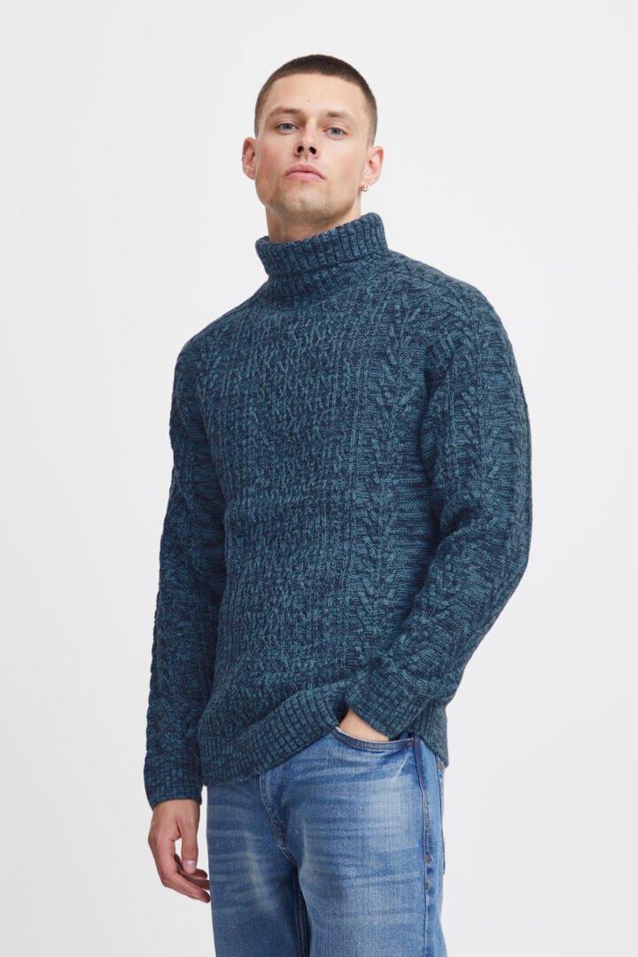 Chunky Cable-Knit Roll Neck - Blue