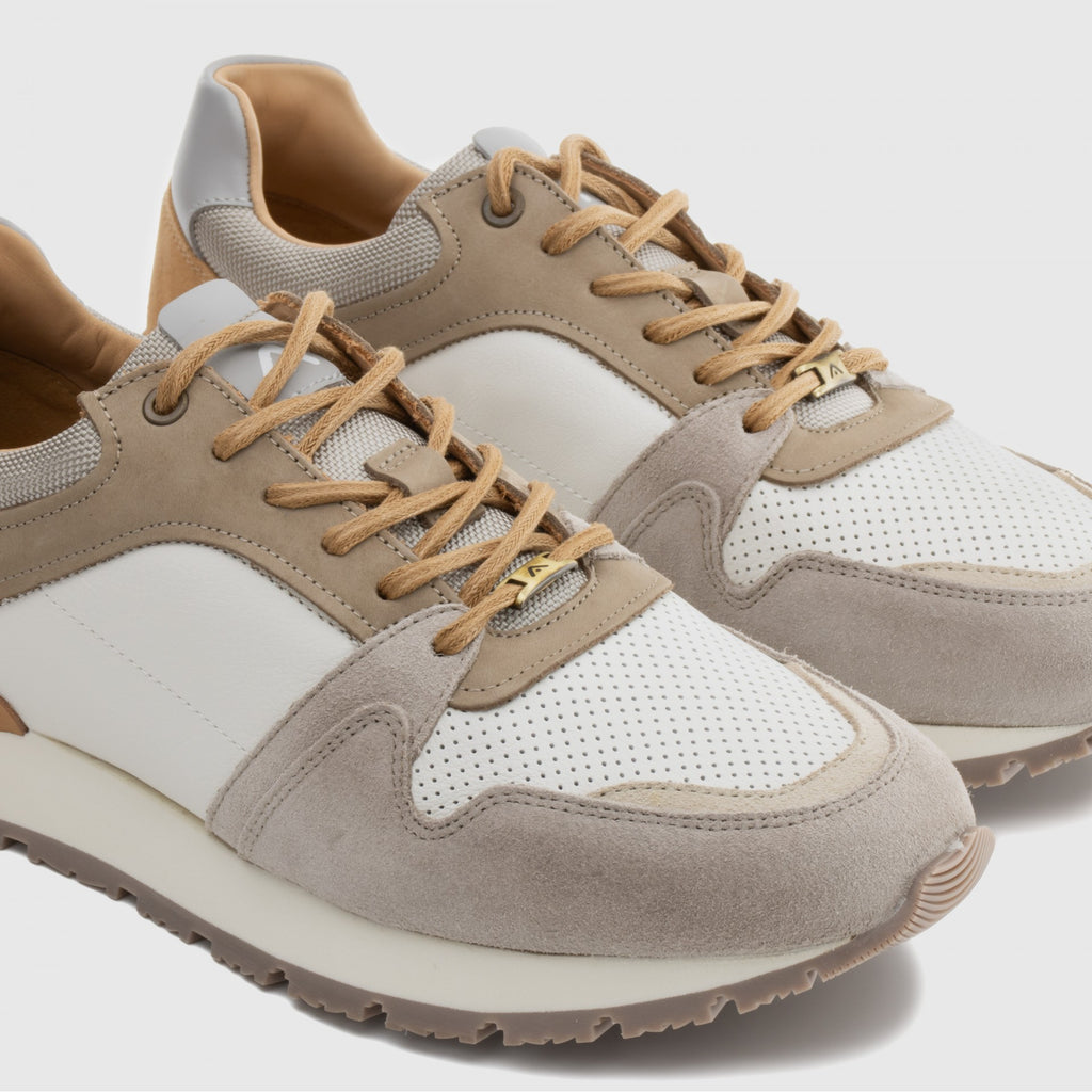 VINCE Classic Runner - White