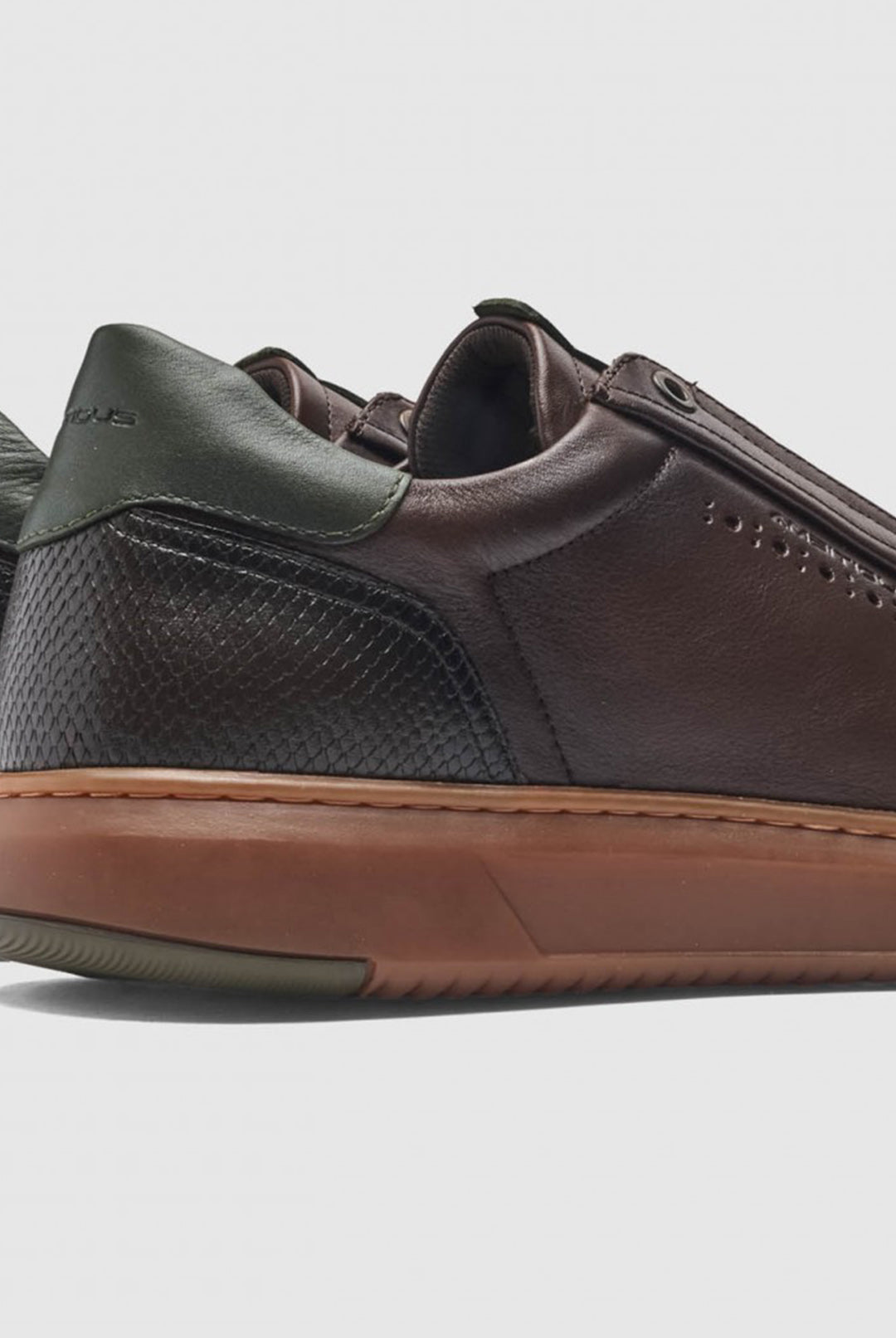 AFTIK Slip-On Comfort Sneaker - Brown