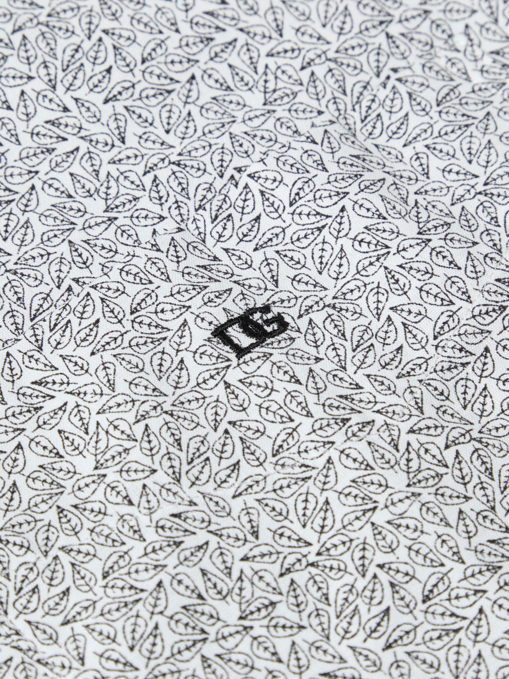 Button-Down Fine Leaf Print Shirt - White / Black