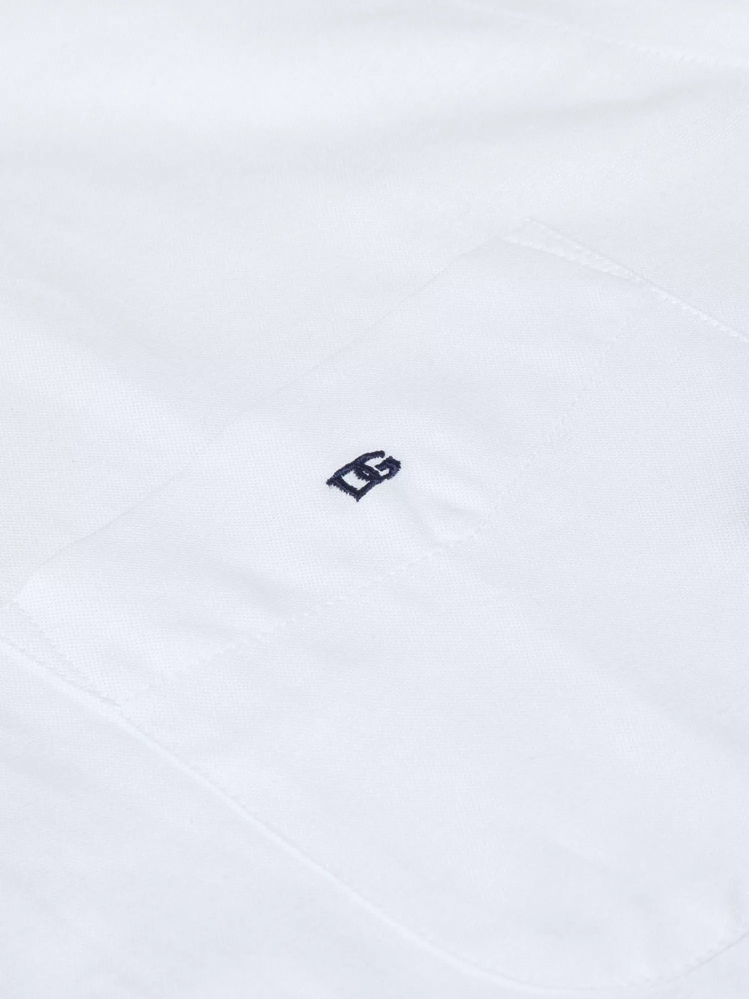 Cotton-Blend Long-Sleeve Casual Shirt - White with Navy Buttons