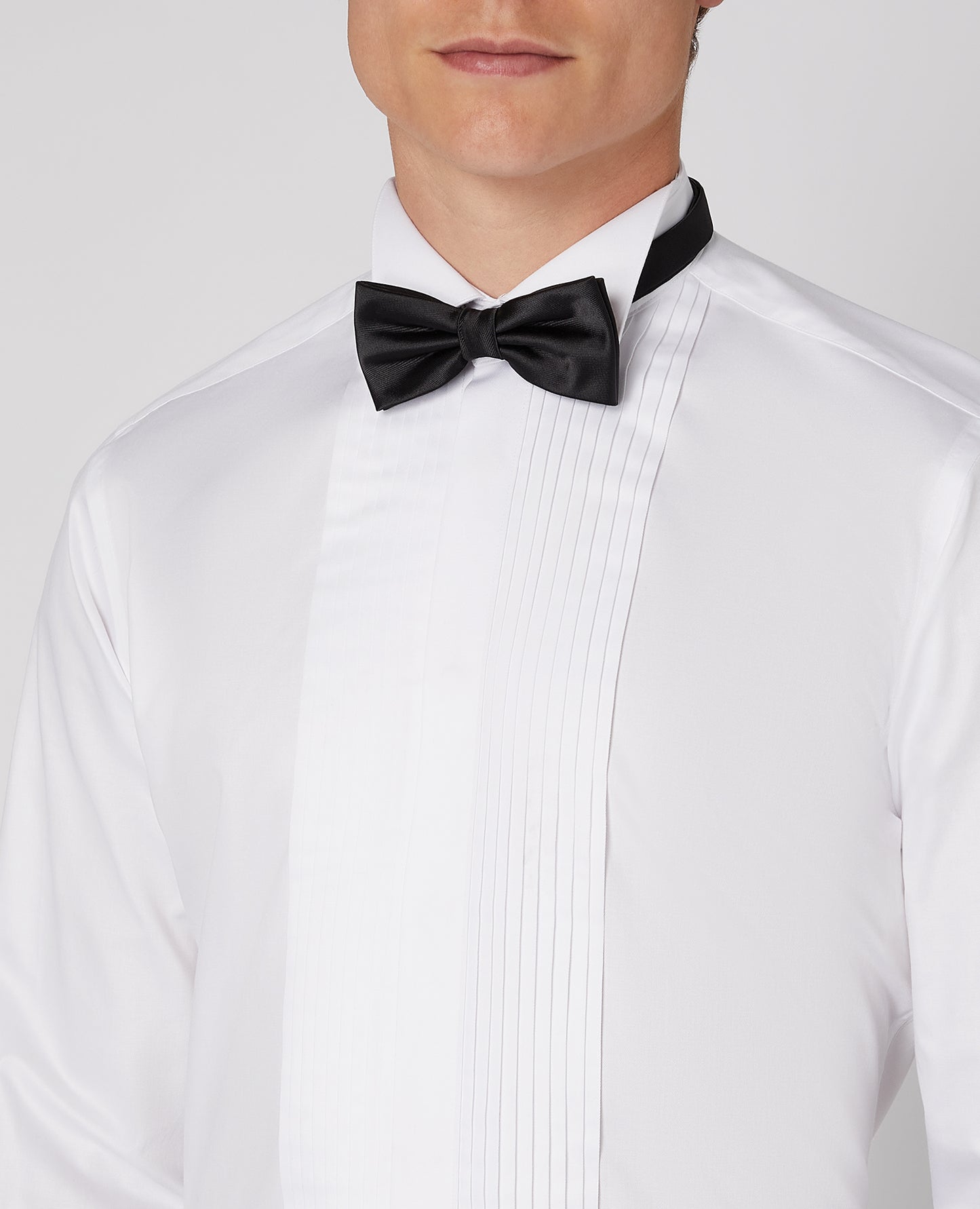 Tapered Fit Dress Shirt Wing Pleated - White