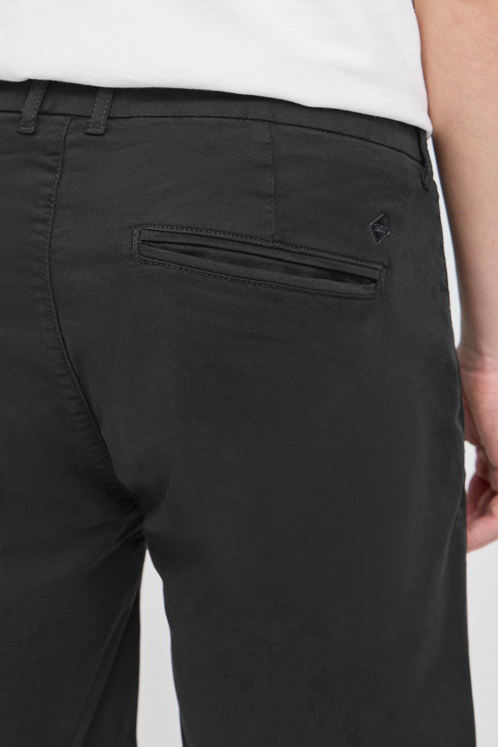 Cotton Blend Smart Chino Shorts - Black