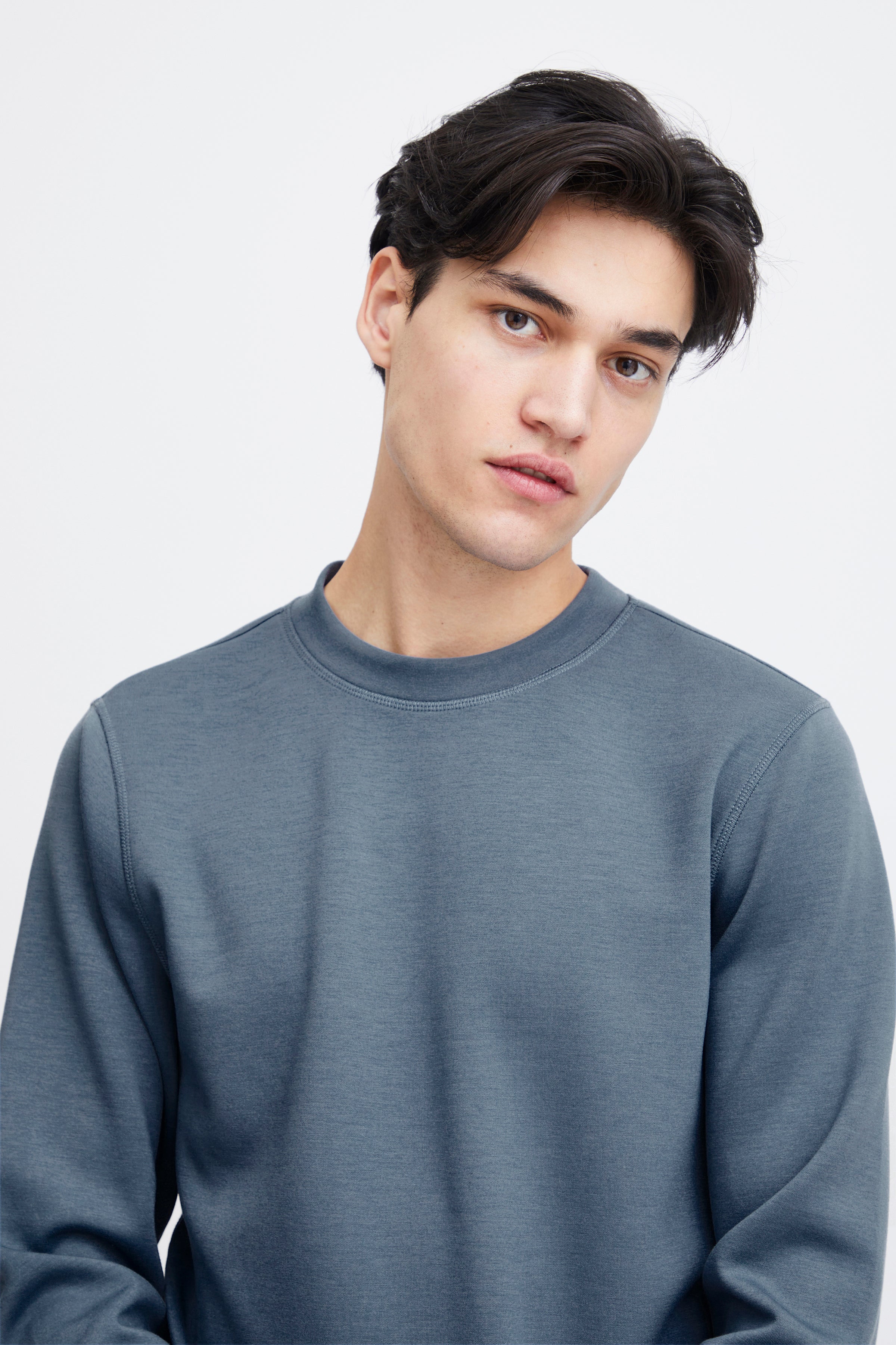 Lightweight Crew Sweater - Airforce Blue