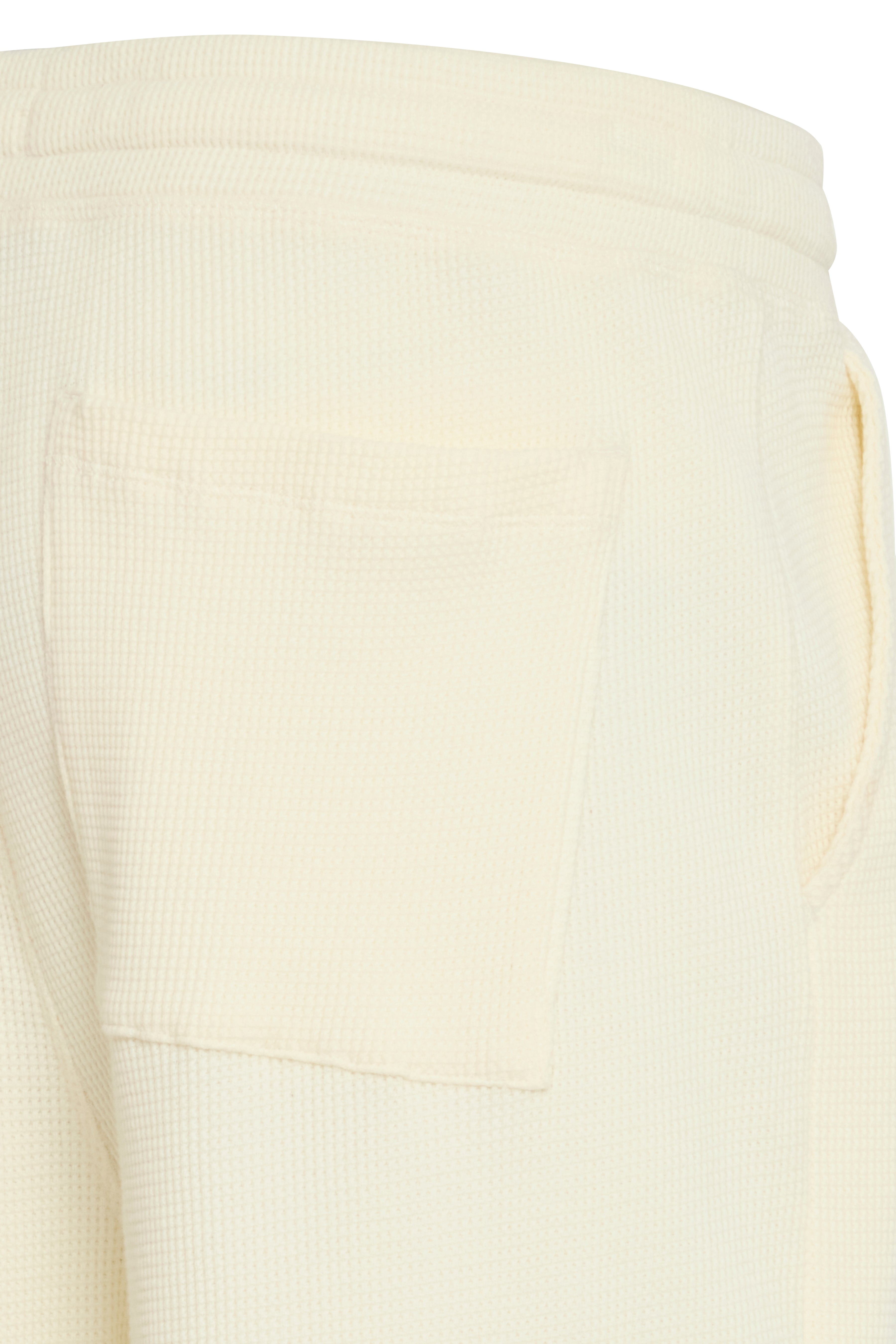 CFULFO210 Waffle Shorts - Cream