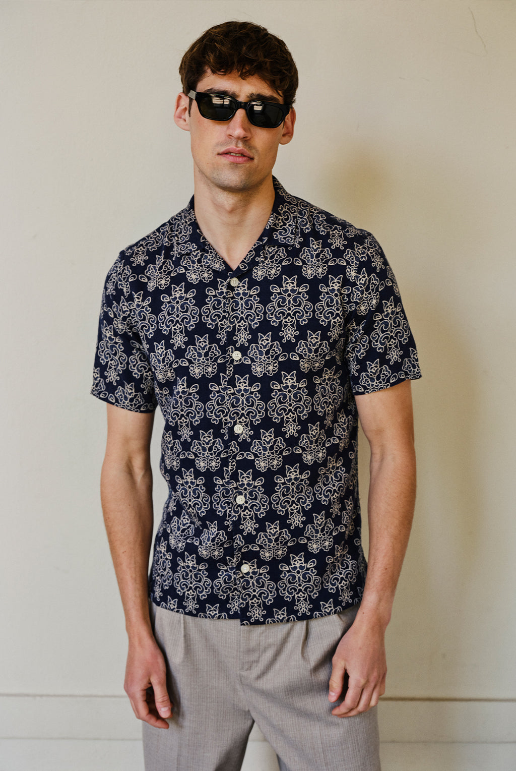 Ornamental Damask Short Sleeve Shirt - Navy & Ivory