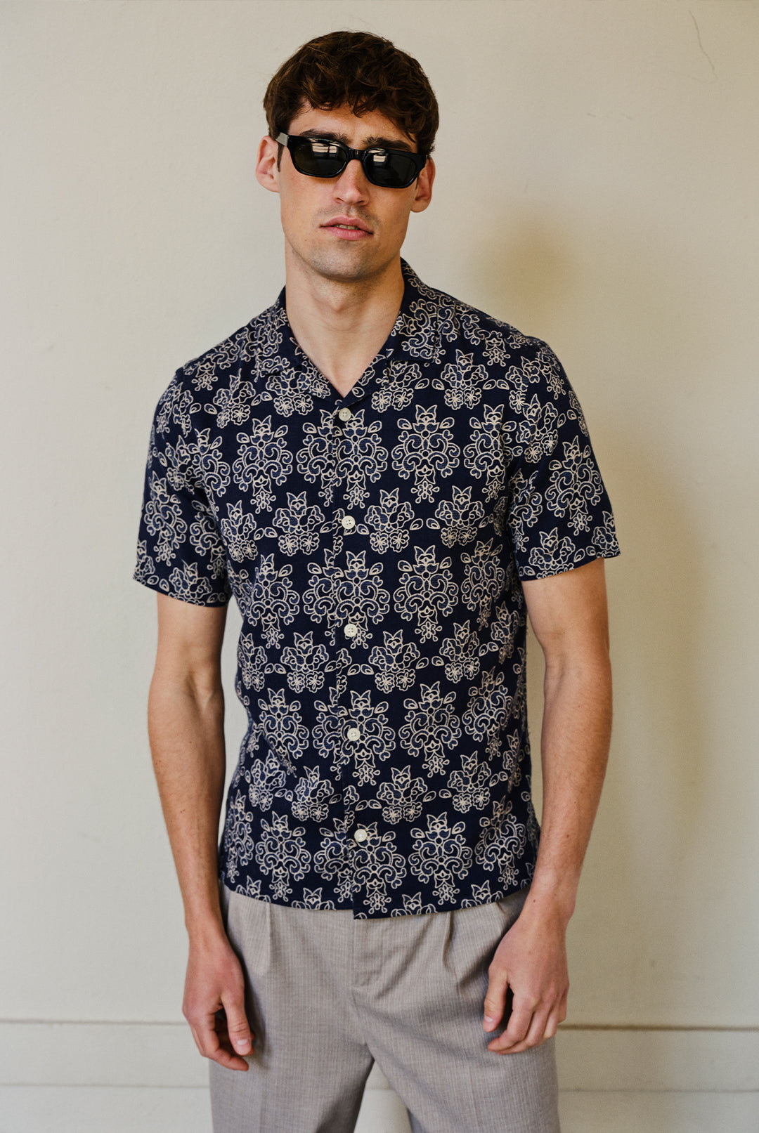 Ornamental Damask Short Sleeve Shirt - Navy & Ivory