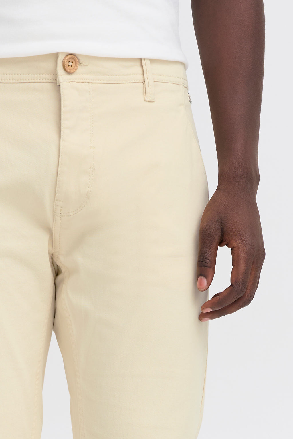 Stretch Slim Chinos - Bleached Sand
