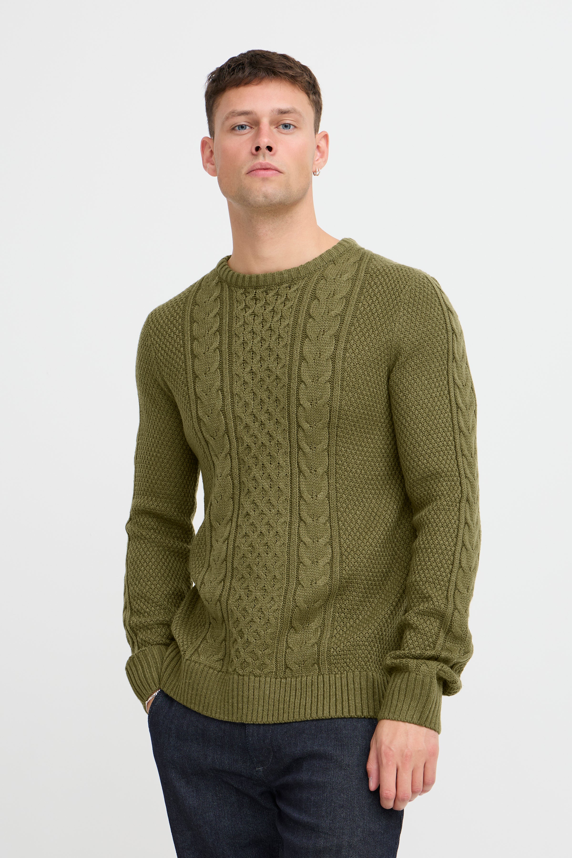 Cotton-Blend Cable-Knit Sweater - OIive