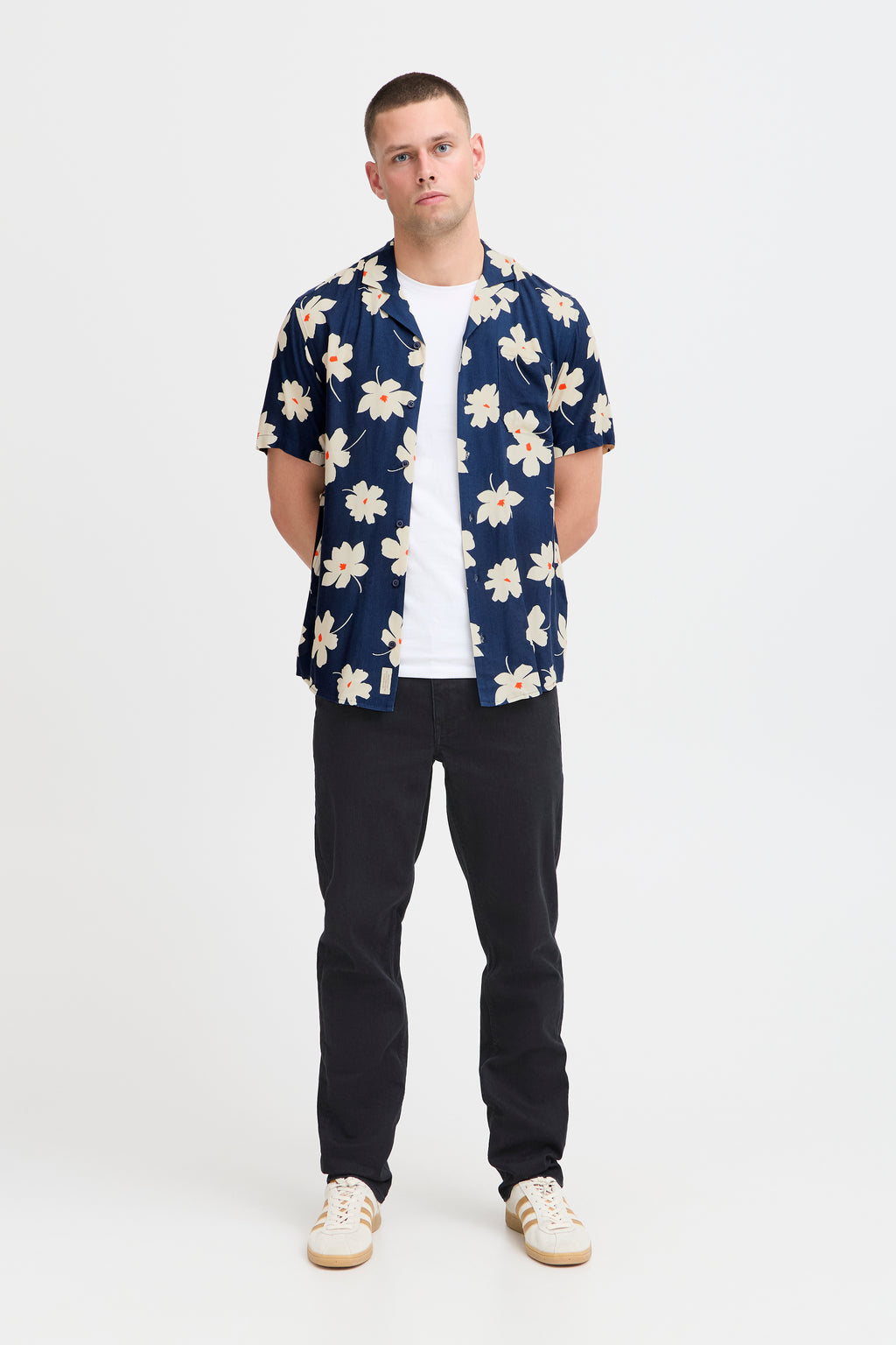 BHADAN Light-Weight Hawaiian Shirt - Navy
