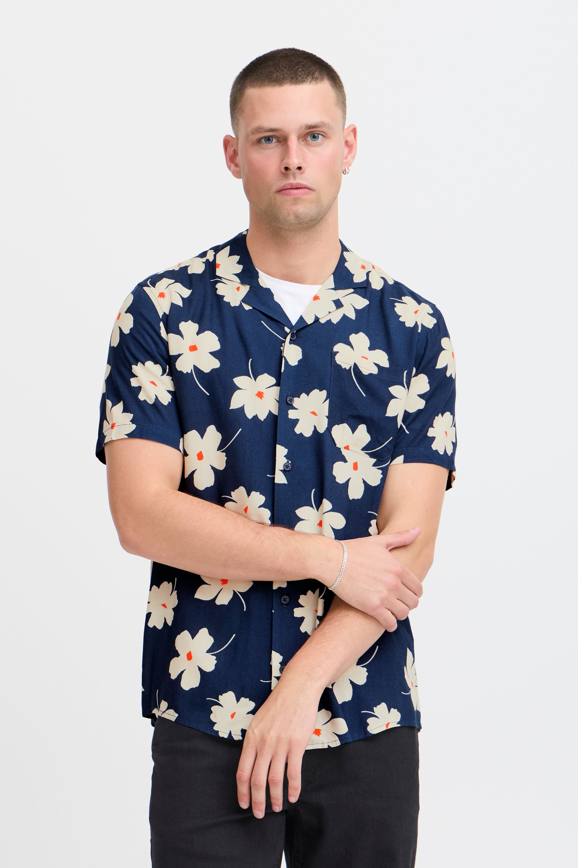 BHADAN Light-Weight Hawaiian Shirt - Navy