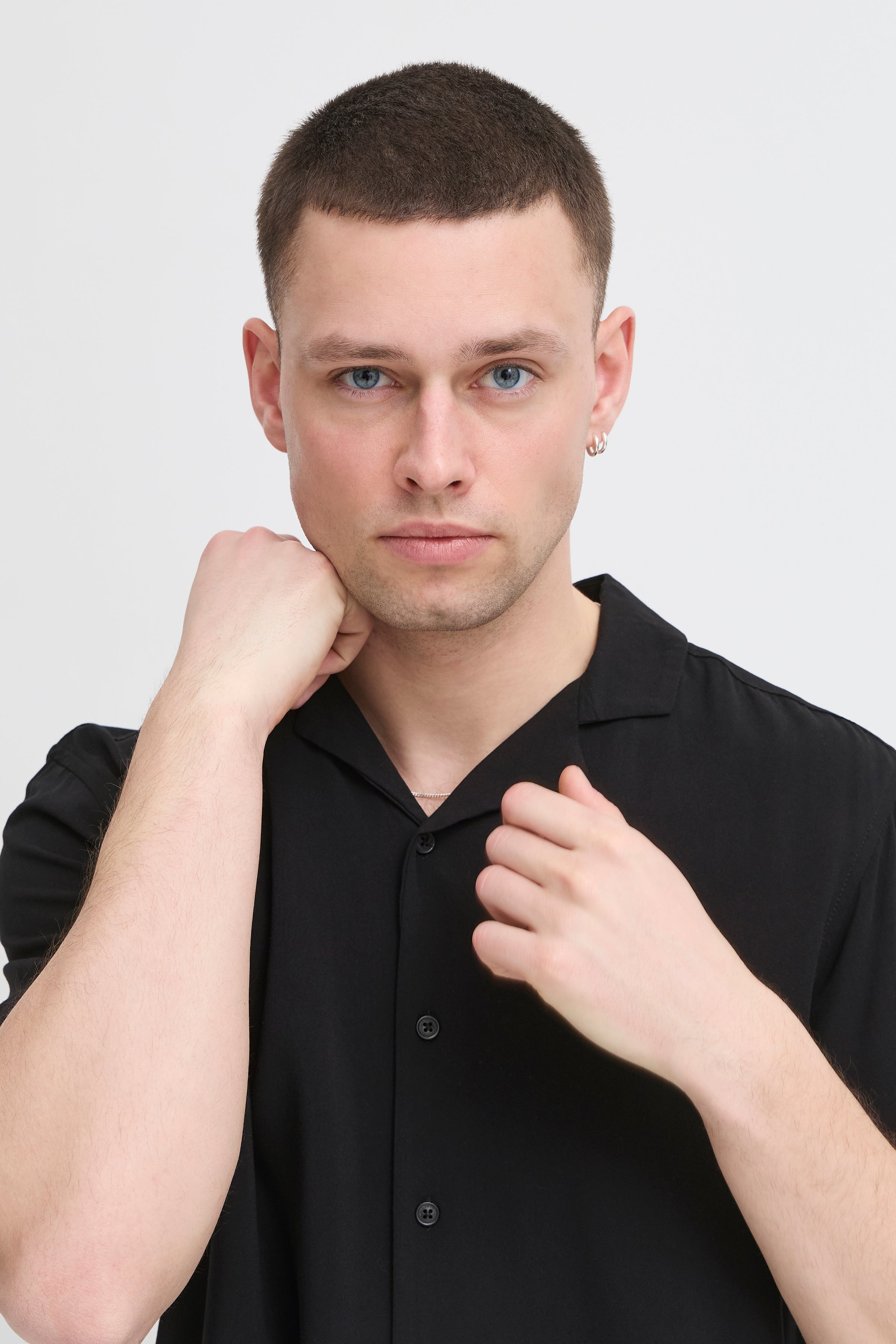 BHAURAN Cuban Collar Short Sleeve Shirt - Black