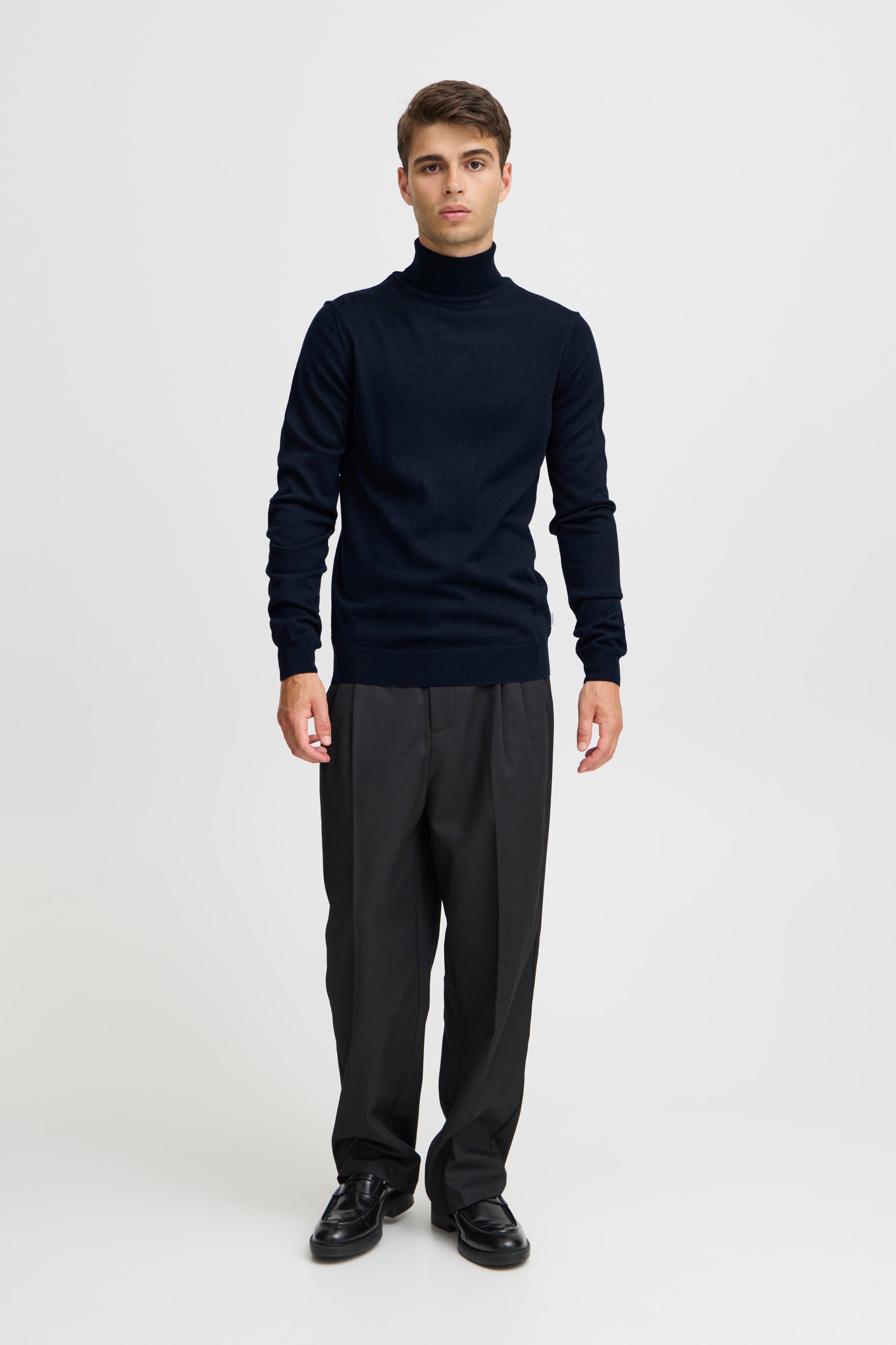 Wool-Blend Super-Fine Knitted Roll-Neck - Navy