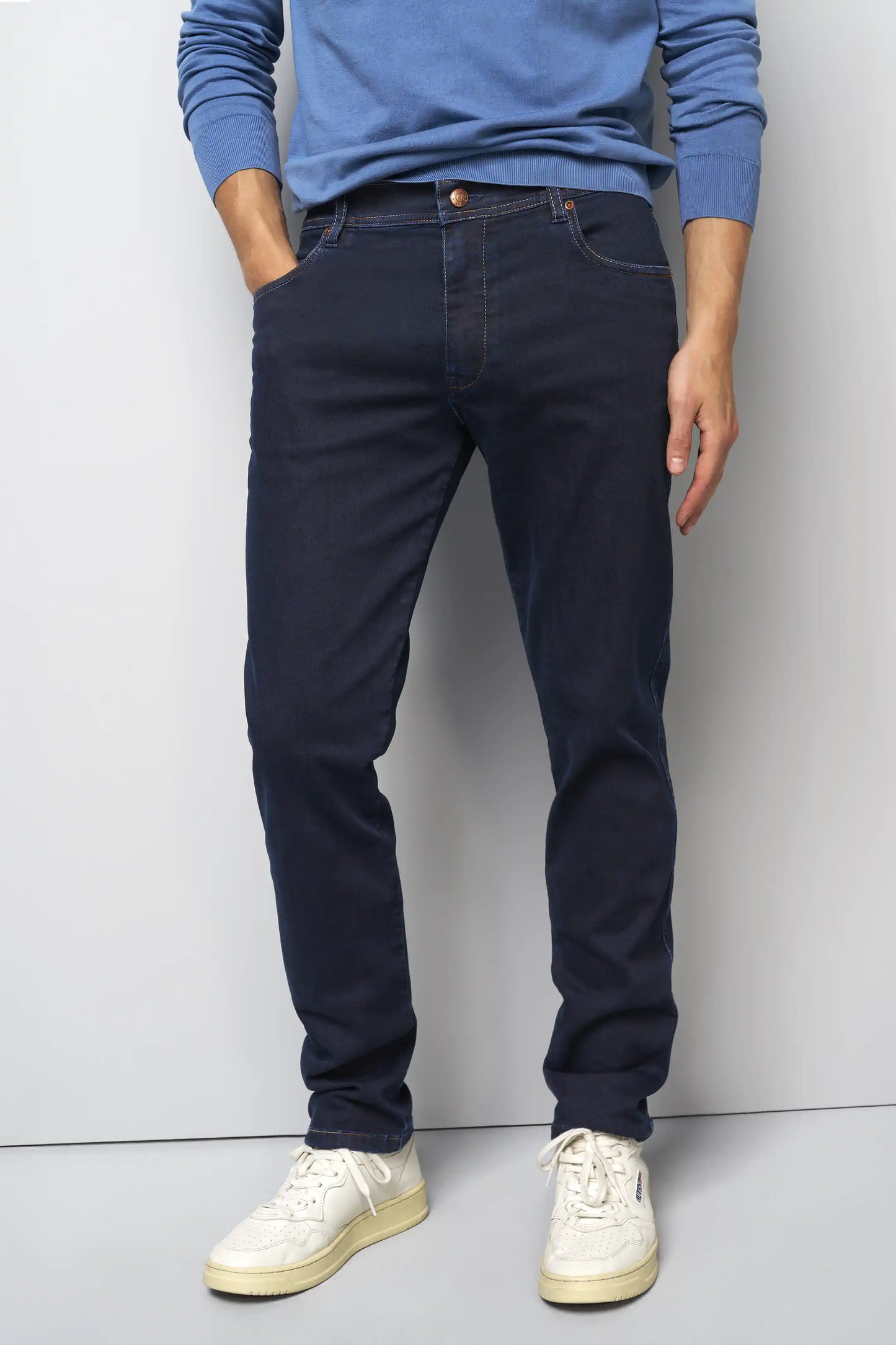 M5 Clean Dark Denim - Rainbow Stitch