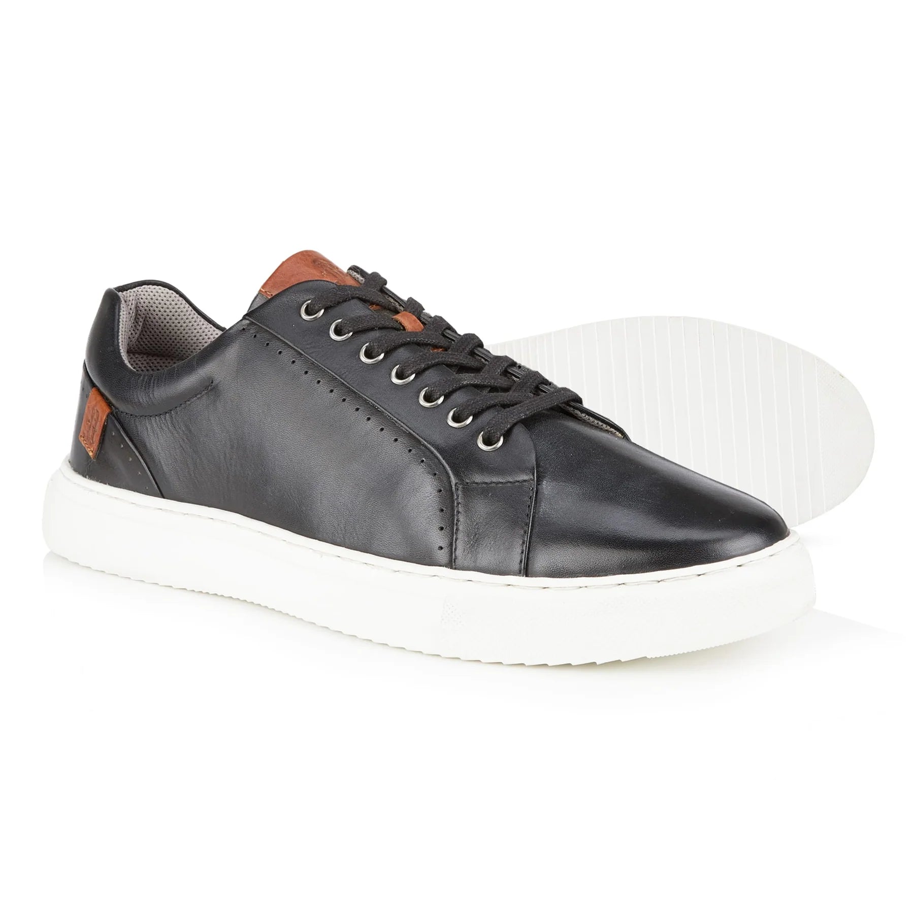 Cavan Leather Trainer - Black