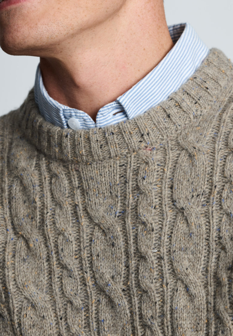 Lamb's Wool-Blend Cable Knit Allerford Jumper - Taupe