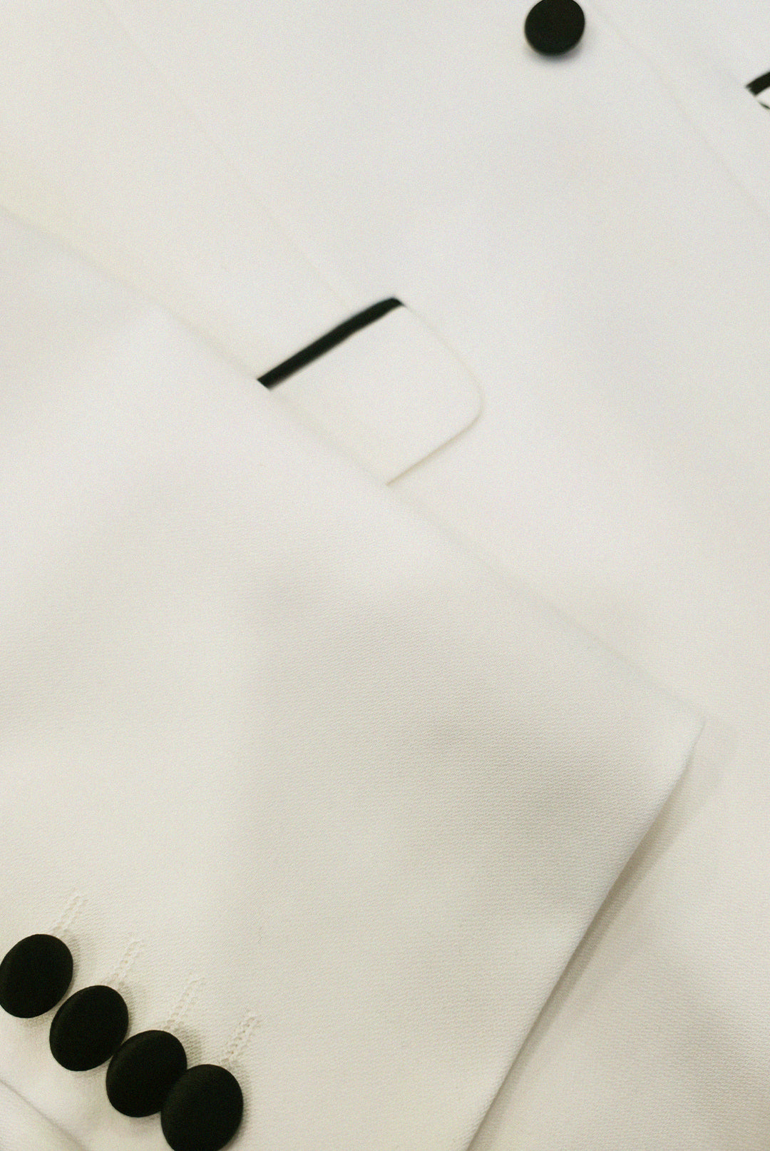 Grissom Off-White Dinner Jacket