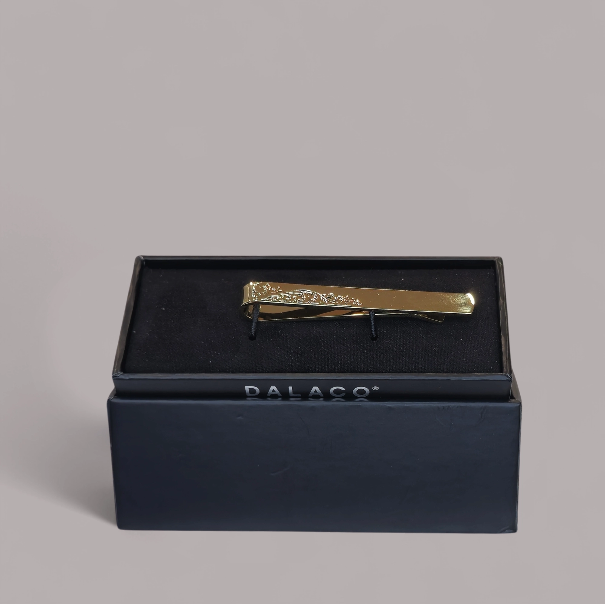 Fancy Engraved Gold Plate Tie Bar