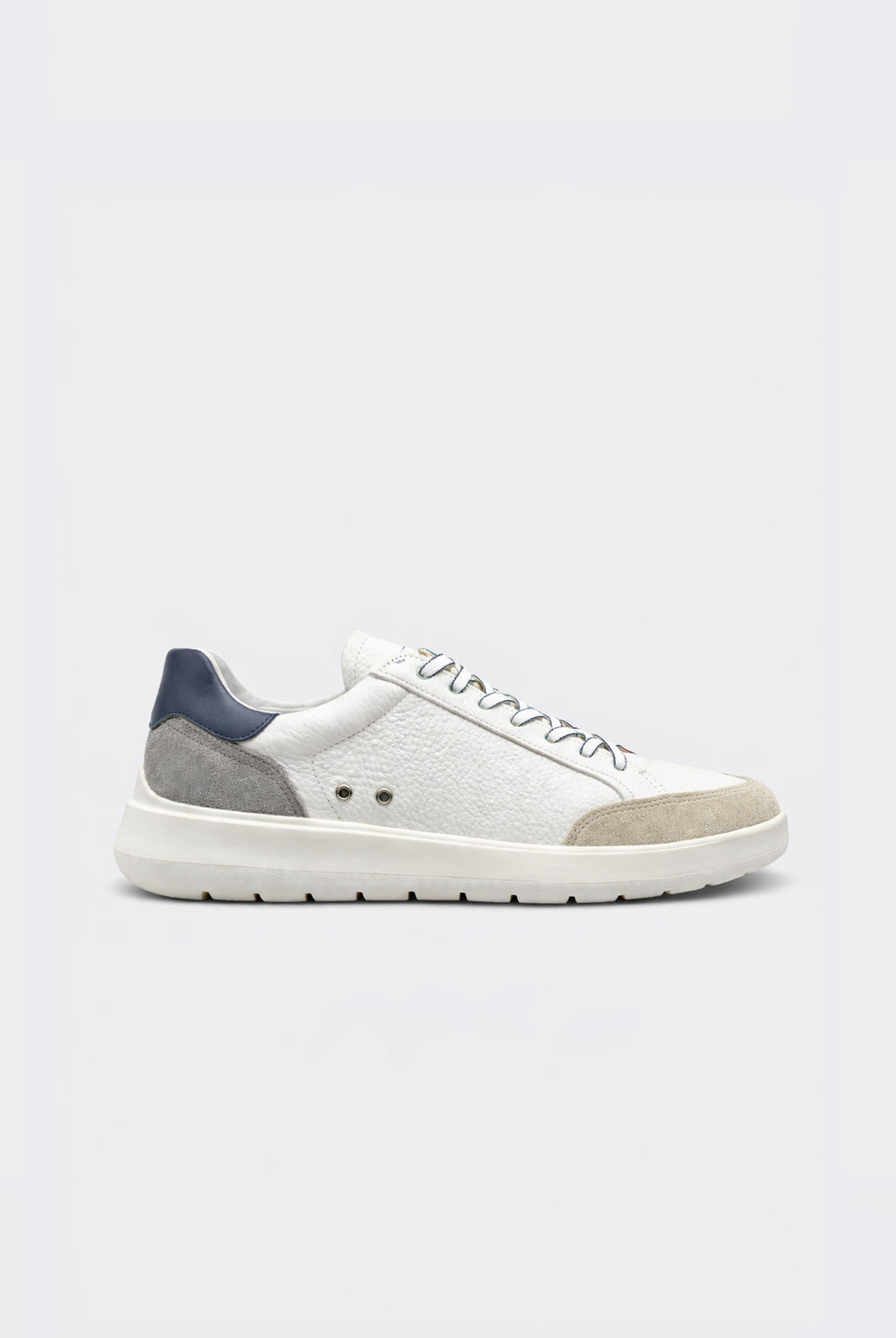 Hover Comfort Sneaker - White | Navy