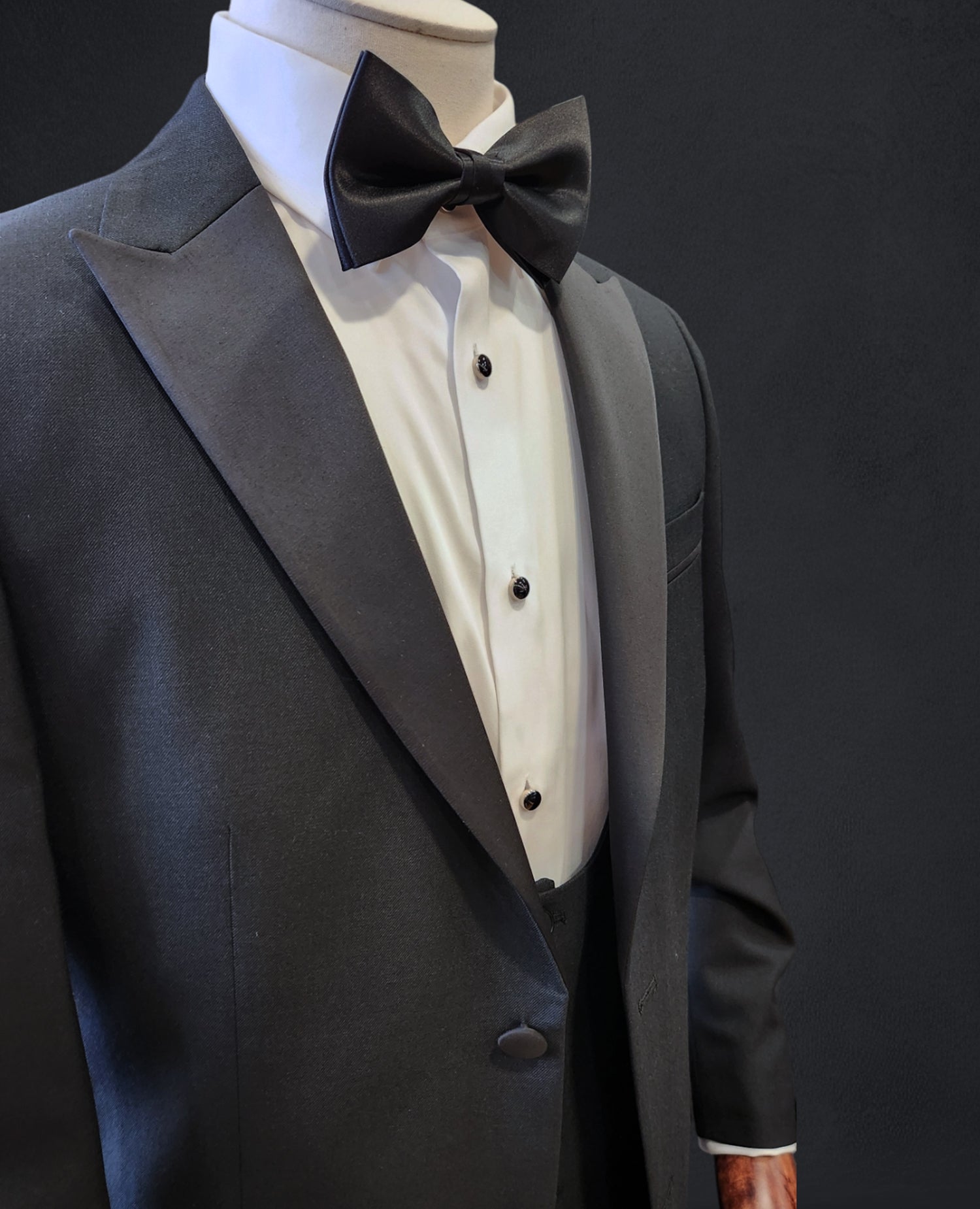 Peak Lapel Dinner Jacket - Comfort Fit