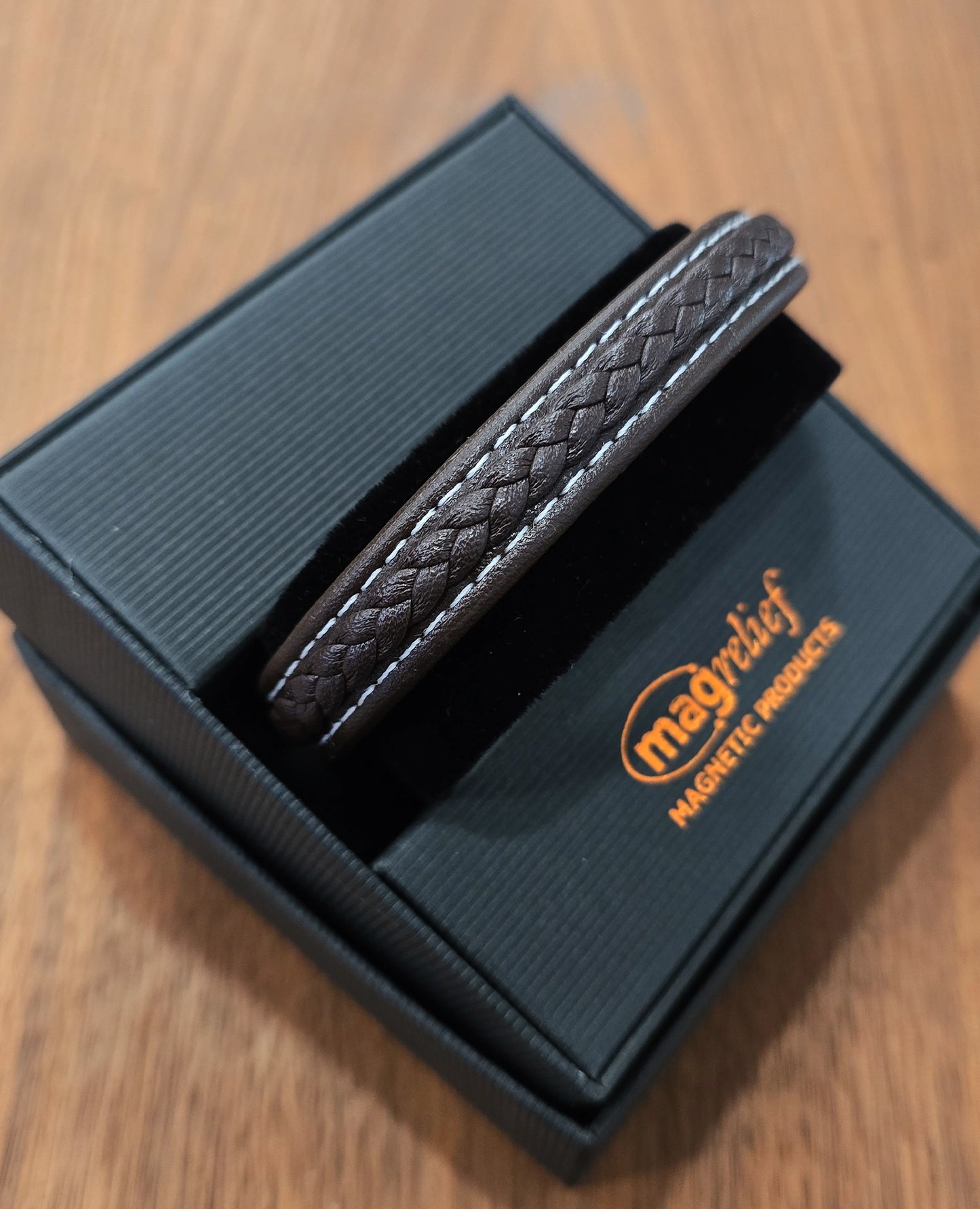 MagRelief - Leather Bracelet - Brown MR029