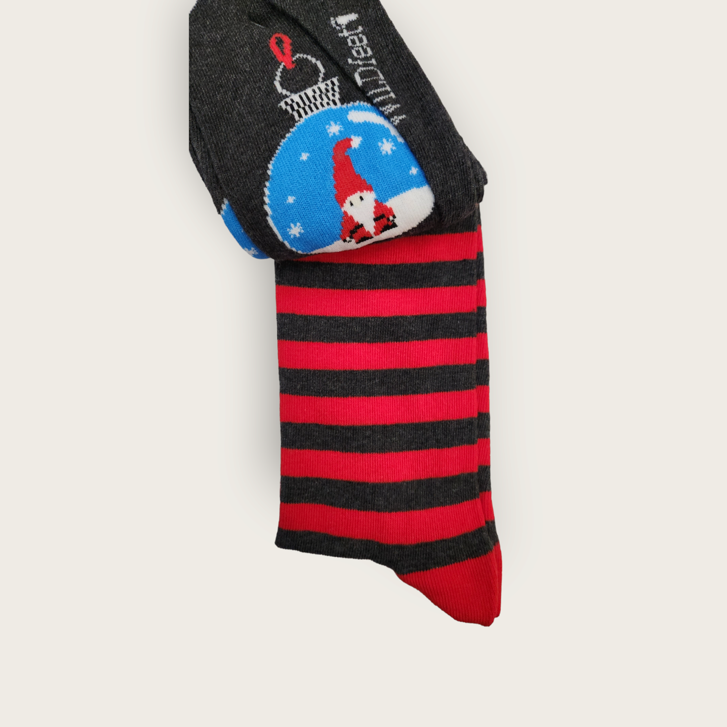 Wild-Feet Novelty Christmas Socks - Santa Bauble