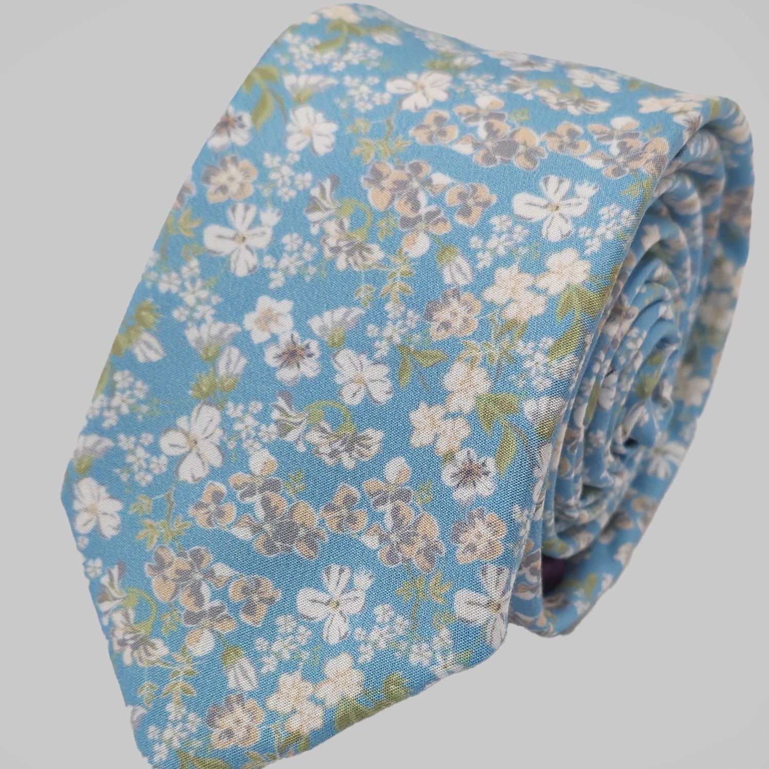 Wild Flower Tie and Hankie Set - Ultra Marine