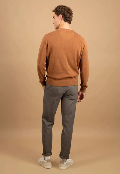 FINE-KNIT COTTON SWEATER WITH A CREW NECK - Hazel