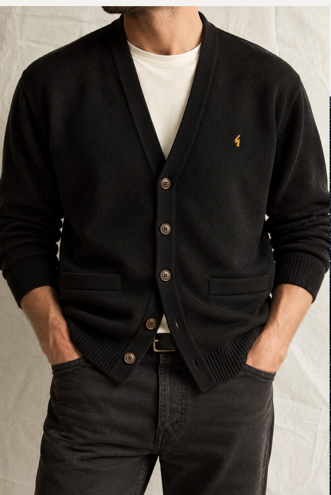 Gabicci Buttoned Cardigan - Black