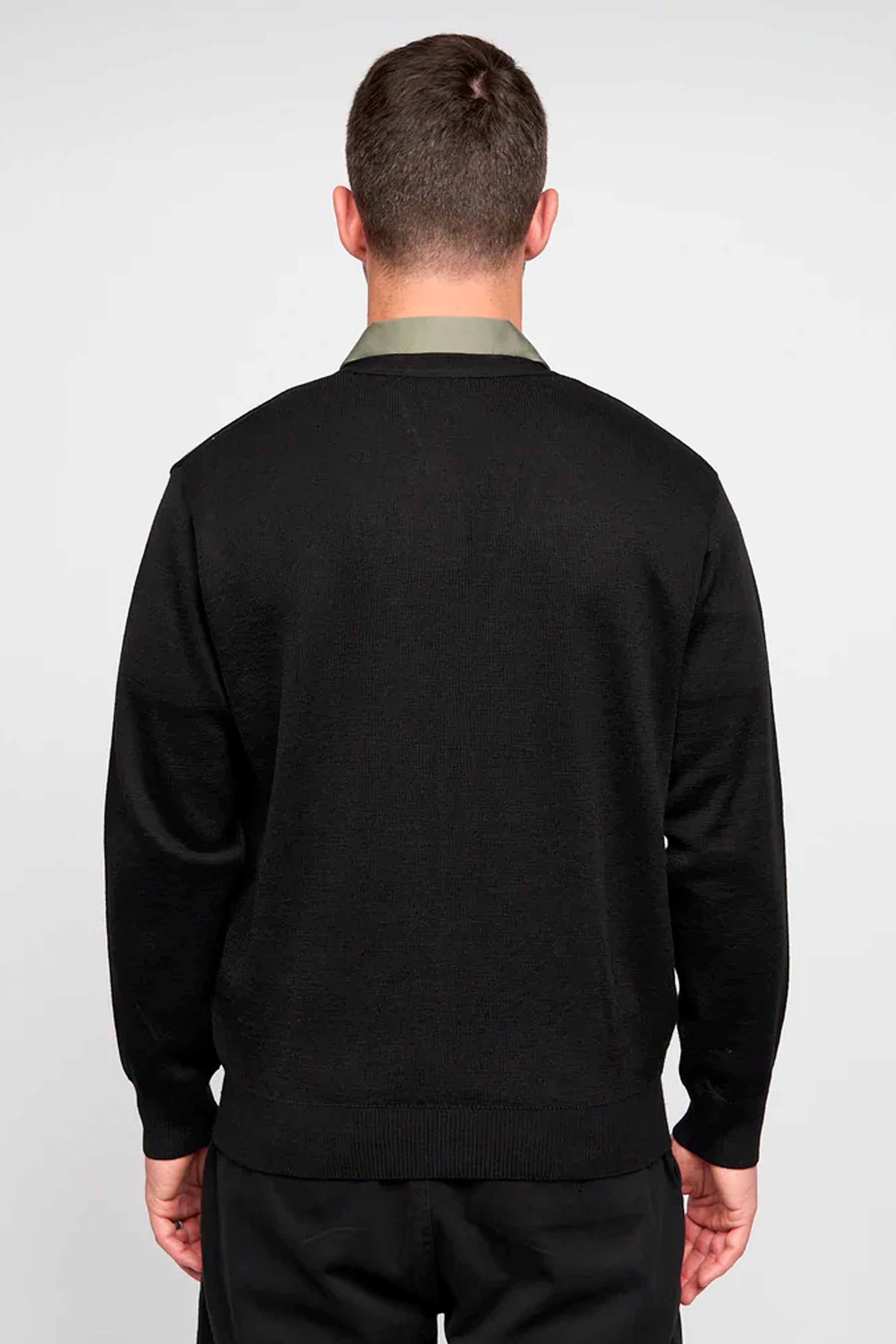 Gabicci Buttoned Cardigan - Black